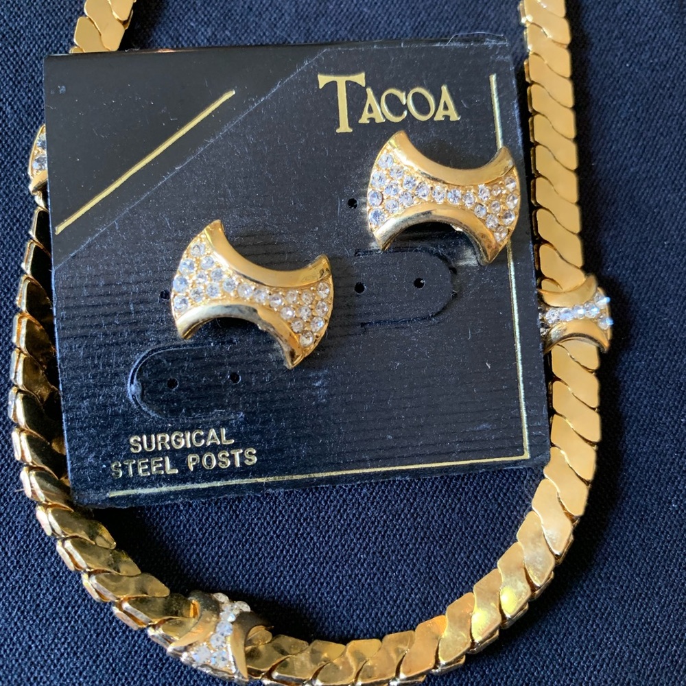 Tacoa BUNDLE: Necklace and Earrings